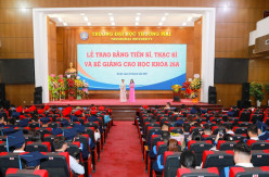 Lễ trao bằng tiến sĩ, thạc sĩ và bế giảng cao học khoá 26A